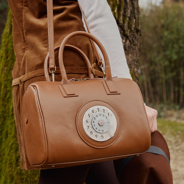 Bauletto Sofia phone bag caramello