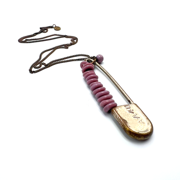 Stay close to me violet