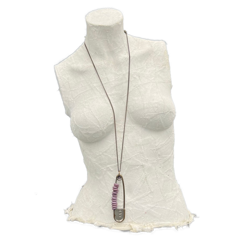 Stay close to me violet